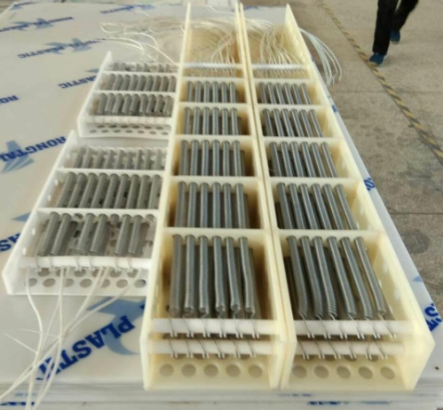 板式线型电加热器1
